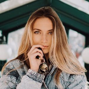 Meet your Posher, Kassidy